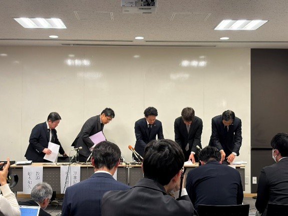 北越高校の会見にて（撮影／集英社オンライン）　