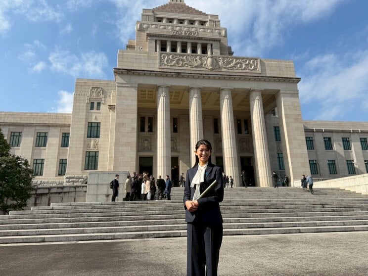 〈衆院・初登院〉「気軽に話せない」高市チルドレンたちには失言予防の箝口令…中道の旧立憲・泉氏は「暗雲が立ちこめたスタート」_14