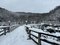 現場の橋は雪が積もっていた(撮影/集英社オンライン)