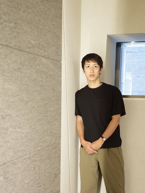 「これまでの３作品で零れ落ちた部分を回収できたかな」と話す朝井さん(撮影／川口宗道)