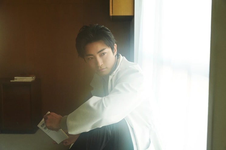 「頭蓋から両断ってどういうこと？」俳優・木村達成が度肝を抜かれた北方謙三『水滸伝』の衝撃シーン_2