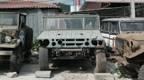 「3台はミャンマーの軍関係者に売ったよ」自衛隊高機動車が海外に密売される驚きの手口「部品をバラバラに運んでこっそり組み立てる」「自衛隊車両とわからないよう車体を白く塗り替えることも」