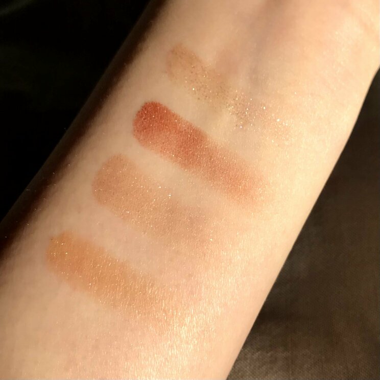 “ファミマコスメはデパコス級”の噂は本当か。主力のネイル、パウダーシャドウ、マスカラ、パレットを使ってみた_6