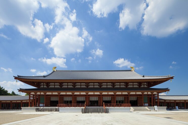 薬師寺の大講堂（写真／shutterstock）
