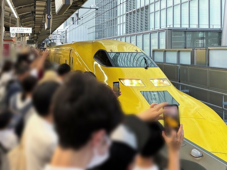 東京駅にて（写真／読者提供）