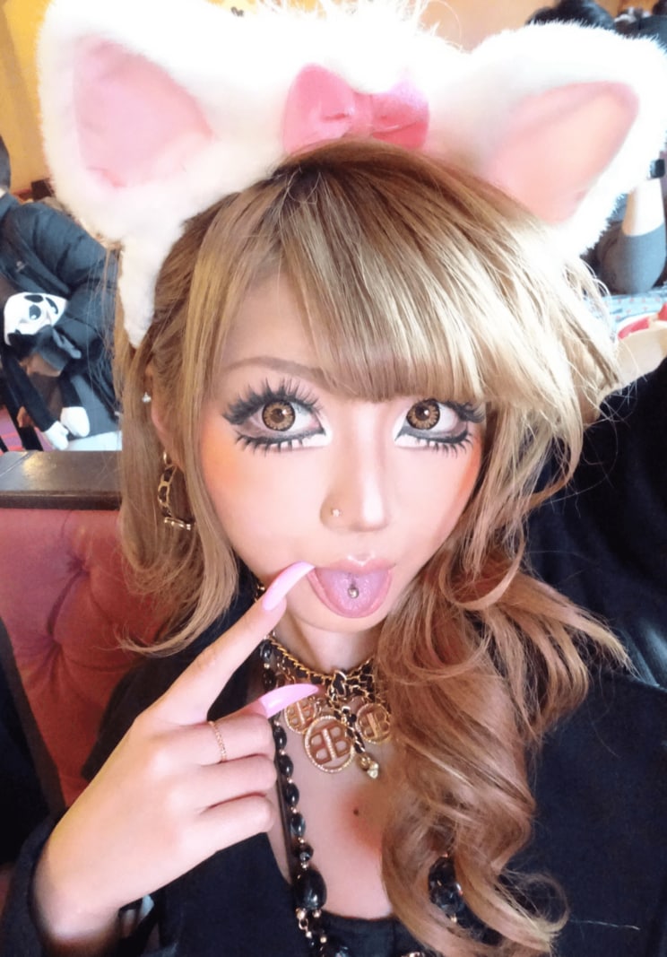 黒ギャル×筋肉で『egg』モデルに…167cm65kgのルナ（19）が“痩せなきゃ可愛くない”時代に逆走したワケ「体重なんて単なる数字」_21