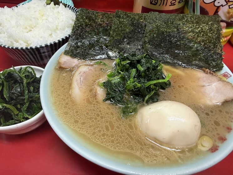 家系横浜ラーメン 末広家(写真／本人Xより)