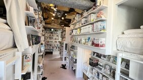 5000冊以上のマンガが読める「MANGA ART HOTEL」の「漫泊(まんぱく)」体験をリアルレポート! ひと晩で何冊読めるのか