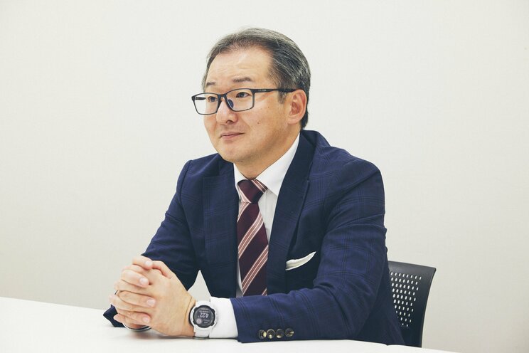 三省堂書店社長の亀井崇雄社長