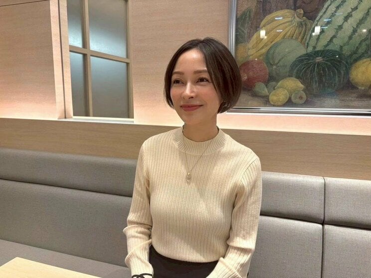 市井紗耶香「ハロプロはどのグループにも負けない」モー娘。30周年への思いとOGの絆…現在は4児の母として仕事に育児に大忙し_11