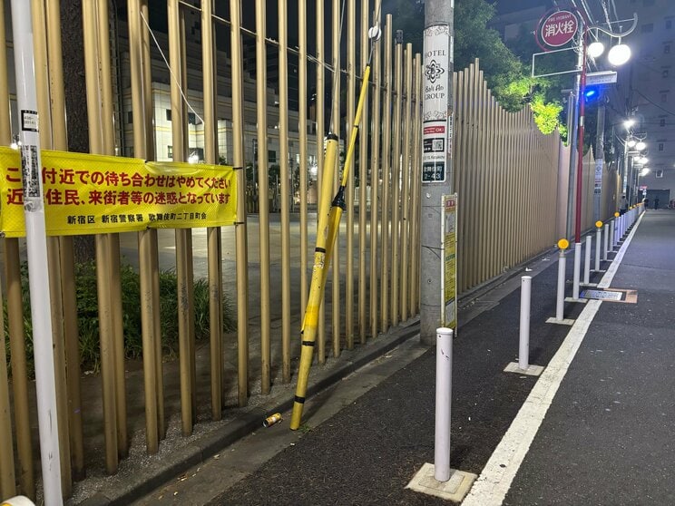 〈歌舞伎町・買春する男たち〉「立ちんぼ」が消えつつある大久保公園、なぜ彼らは残る？「男祭り」「キョウダイ」独自のつながりも…29歳女性記者が見たラブホテル街の夜_7