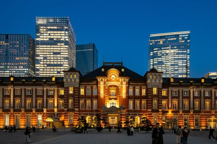 東京駅周辺には多くのオフィスが集まる（写真／Shutterstock）