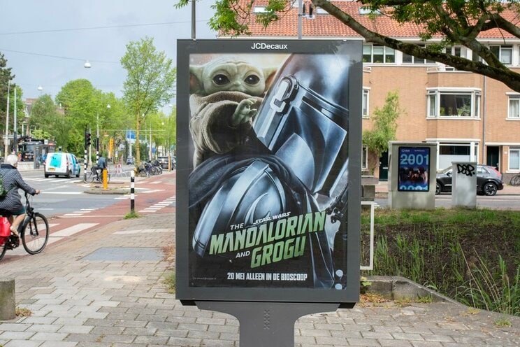 『スター・ウォーズ／マンダロリアン・アンド・グローグー』のポスター（画像／Shutterstock）
