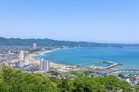 コロナ禍で会長辞任、引きこもり、妻とは半年口をきかず…ライブハウスのロフト創業者が超高級老人ホームという道を選んだ経緯
