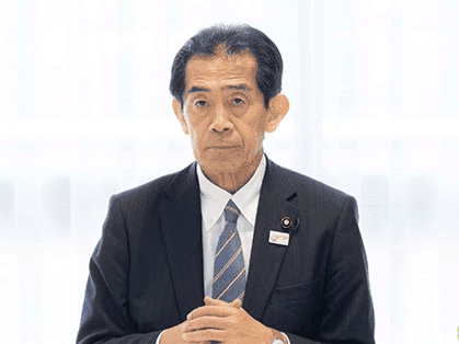 自民党総裁選挙管理委員会の逢沢一郎委員長（自民党HPより）