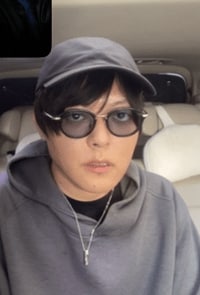 一夫多妻崩壊の真相について取材に応じる渡部氏（写真／集英社オンライン編集部）