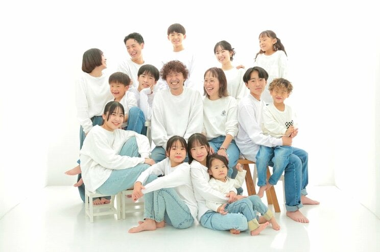 いつも笑顔がたえない漆山家　写真／本人提供