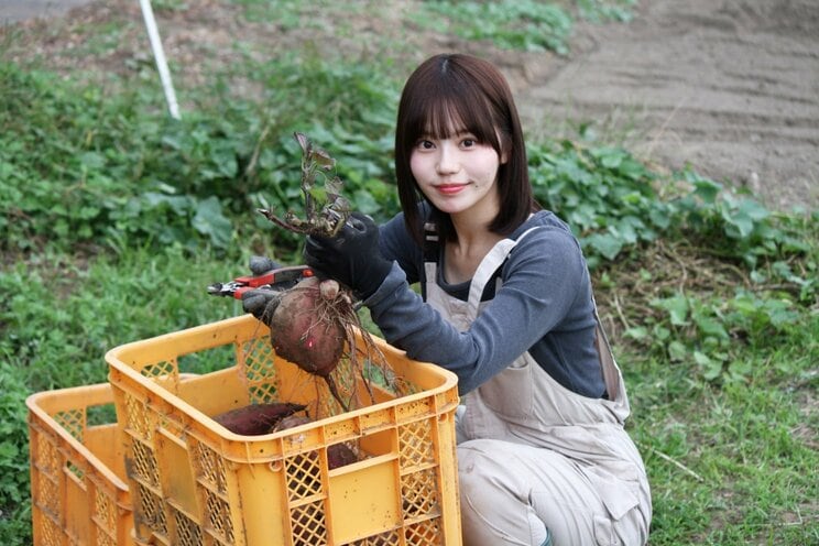 タレントと農家を両立して、農業に貢献したいと語った上西萌々（撮影／千駄木雄大）