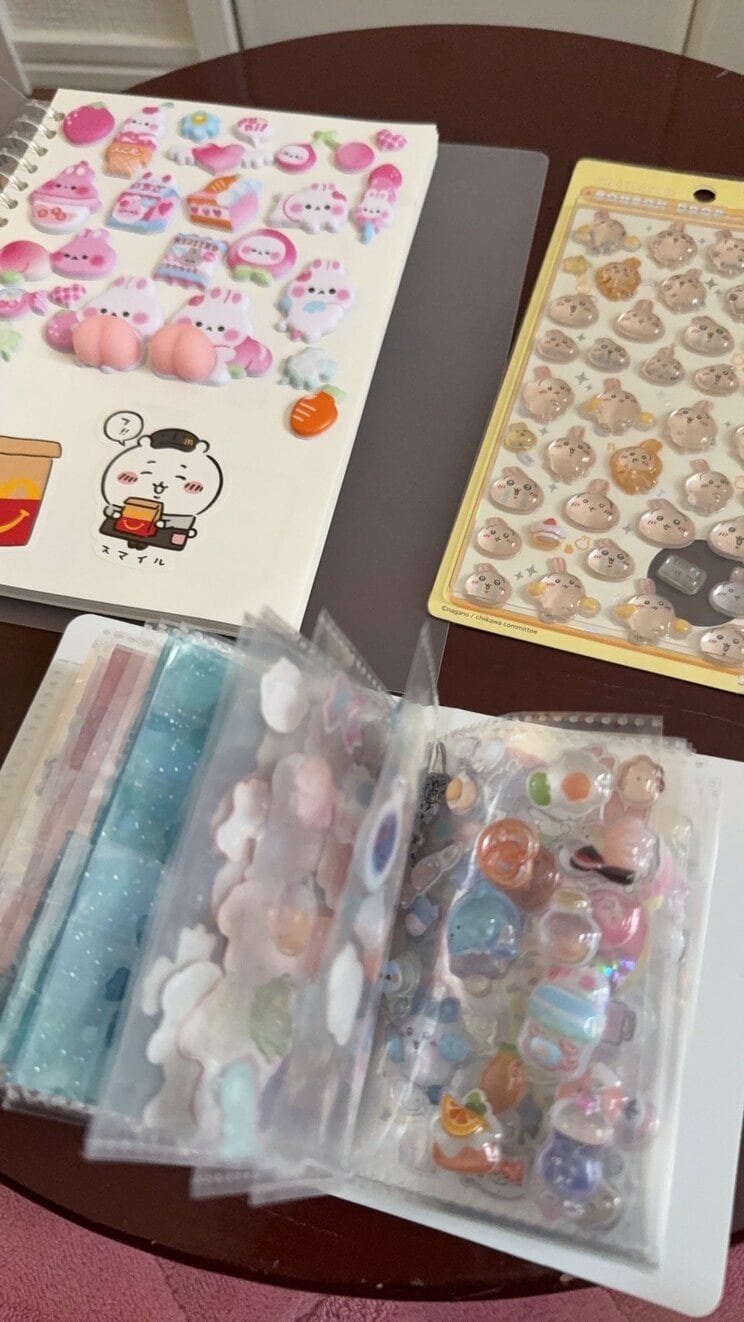 小学4年生の娘が持つボンボン