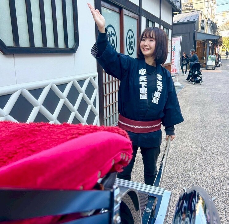 「アナウンサー試験100社落ち」身長155cmの小柄な女性が“人力車の車夫”に 関森ありさが休みゼロで走り続ける理由_4