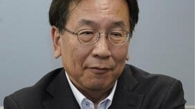「政治家続けますか?」議員33年目で落選した枝野幸男氏に聞いた敗因、高市旋風、そして進退「「天命がなければ…」〈中道落選者のいま〉