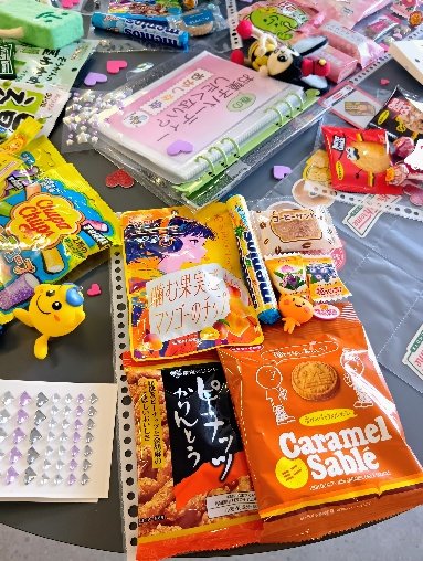 第5回おかしな会で作ったお菓子帳のページ（写真／東京カリント株式会社提供）