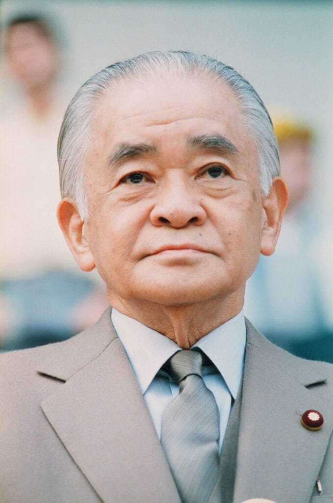 1985年、12月1日、二階堂進　　写真：東洋経済／アフロ