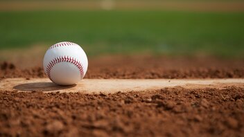 「蔦先生を批判する記事が出たっちゅうのは聞きました」池田高校の甲子園準優勝エースが明かす、蔦文也との初対面「これやるから野球せえ」