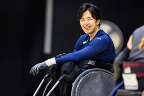 寝たきりから奇跡の復活…3kgの握力で繰り出す正確なパスでメダルを持ち帰る 車いすラグビー中町俊耶
