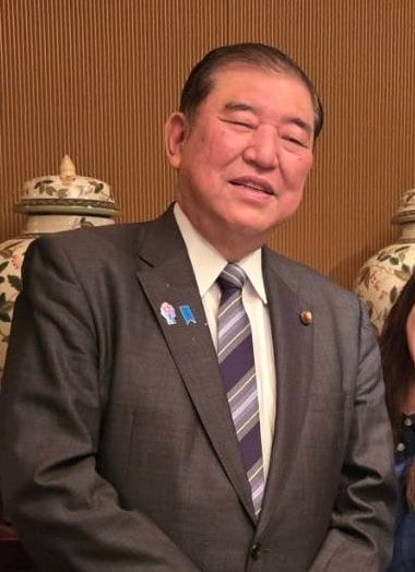 ツーショットの人気が一番ない…石破総理（本人ＳＮＳより）