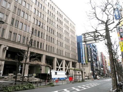新宿区役所（写真／PhotoAC）