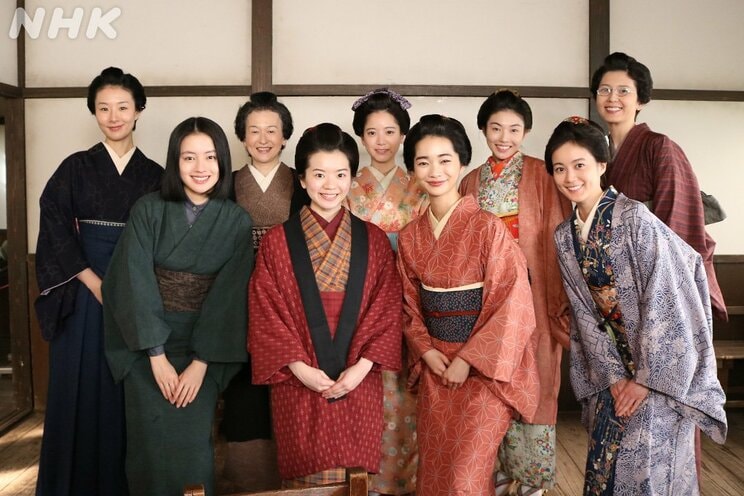 朝ドラ「風、薫る」（番組公式SNSより）