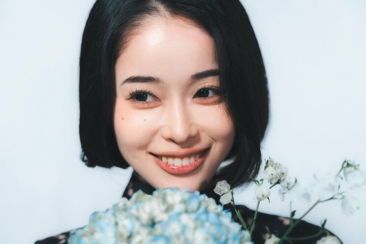 「母に嫌われたくなかった」MINAMOが初小説で描いた執着…母は祖母と絶縁、それでも“毒親とは思わない”理由_17