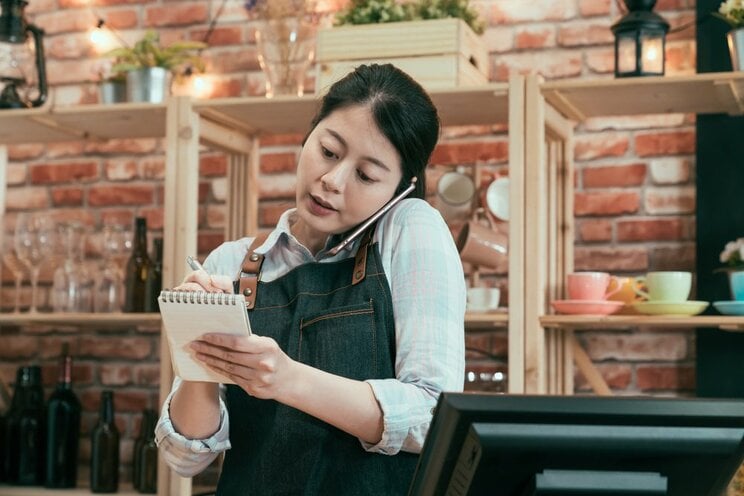 飲食店などではDX化など方針転換が求められる