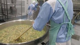 「室温40度、湿度70％」給食調理室は“まるでサウナ”…全国の公立小学校などで空調未設置が1割超、子どもの給食を支える調理員の悲鳴
