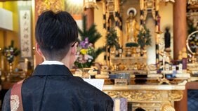 葬儀中に突然「このまま死ぬ」…住職を襲ったパニック発作、「精神科に通うのは敗北だと思っていた」15年間の苦闘