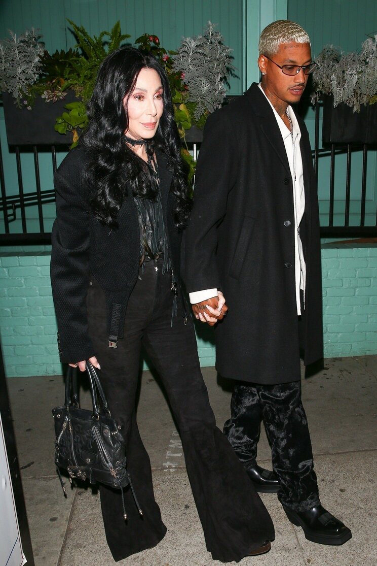 レオナルド・ディカプリオ、ブラッドリー・クーパー、シェール…2022年に誕生したセレブカップルを総ざらい!_4