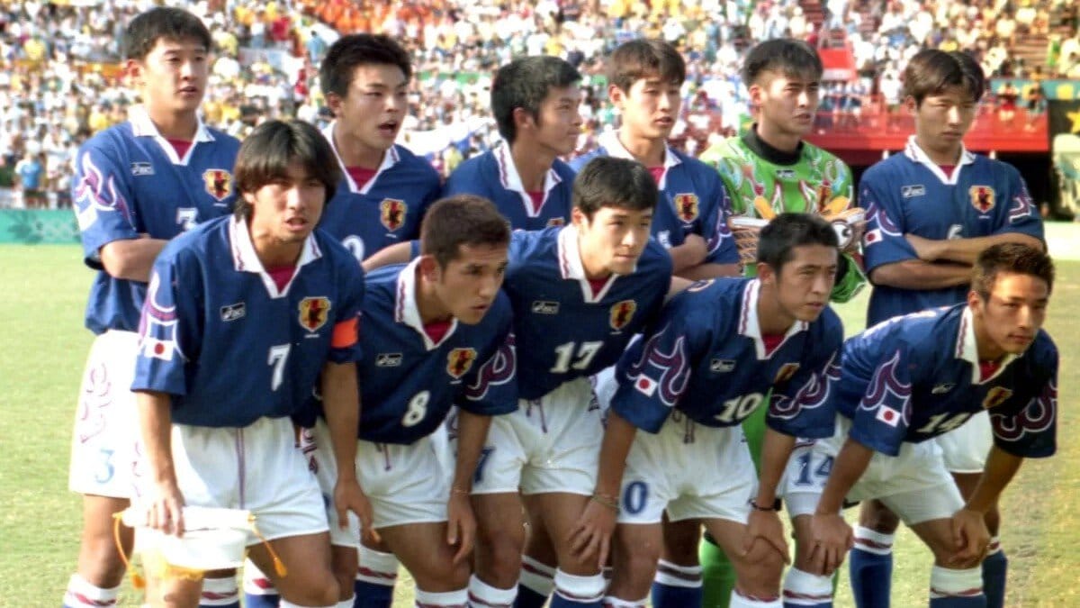 引退覚悟で臨んだアトランタ五輪の10番。 遠藤彰弘が語る「マリノス初