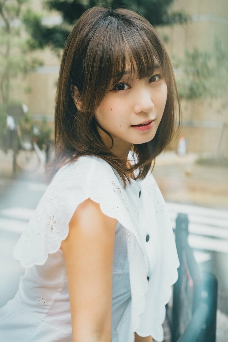 「私も陰キャで中二病だったので…」伊織もえ×『僕ヤバ』のコラボ写真集が発売！_8