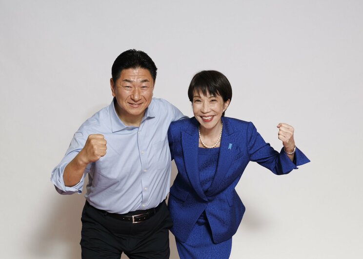 黒崎祐一氏と高市早苗首相（写真／黒崎祐一氏SNSより）