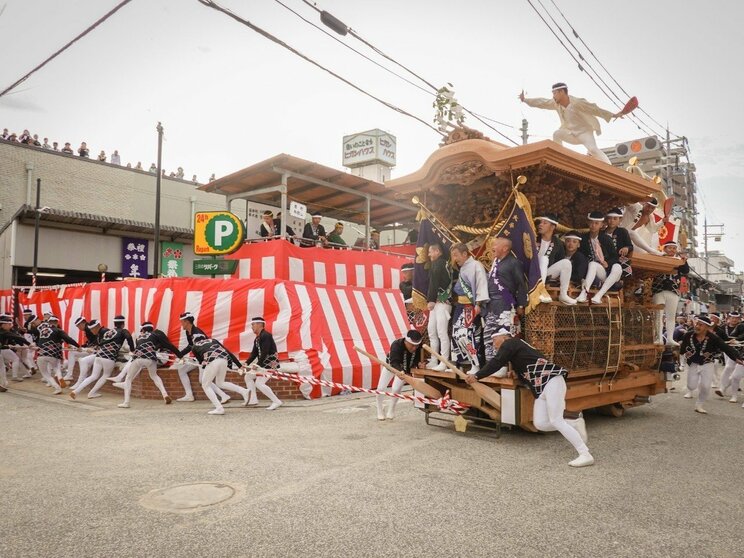 だんじり祭りの様子