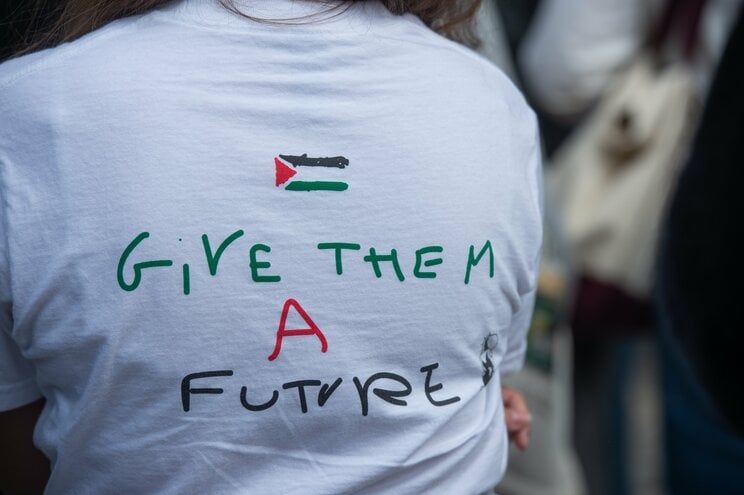 ガザでの爆撃を止めるよう訴えたフランスのデモ（2024年6月1日）。写真／shutterstock