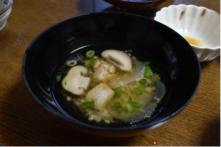徳島県三好市の郷土料理の「そば米汁」