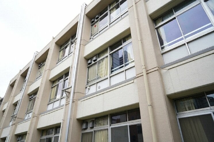 「小６男児らが小２女児にイタズラ…」茅ヶ崎市教委は「誰の意見が正しいという判断をしない」…教師、スクールカウンセラーは「過去に類似事件はある」_4