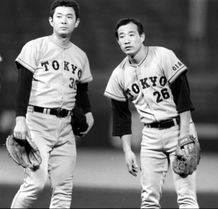 江川卓（左）と西本聖（右）　（写真／産経新聞社）