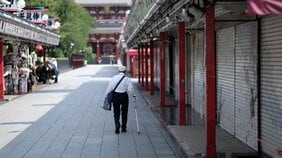 日本の高齢者向け社会保障が10年で40倍に。「6割が社会保険料、4割が税金」で賄われる意味とは…世界ランキングマップ