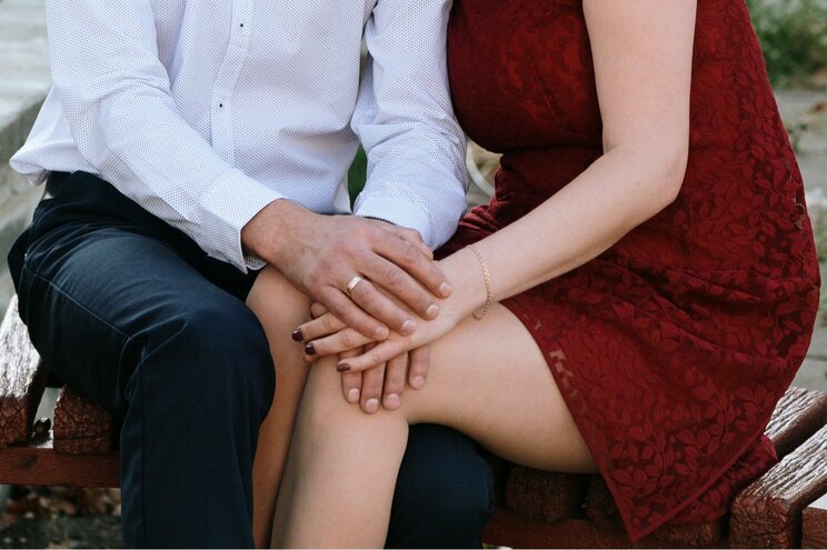 男女間の愛は時に事件に発展することもある（写真はイメージ／shutterstock）