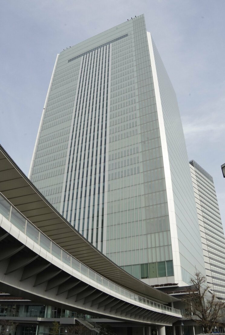 横浜市役所（撮影／集英社オンライン）