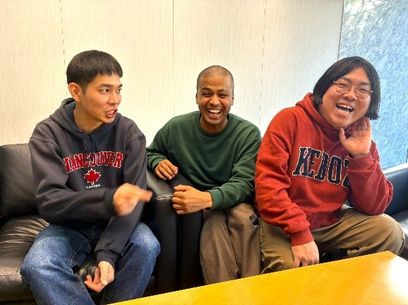 豆鉄砲・ホセ、センチネル・トミサット、ポテトカレッジ・コモダドラゴン