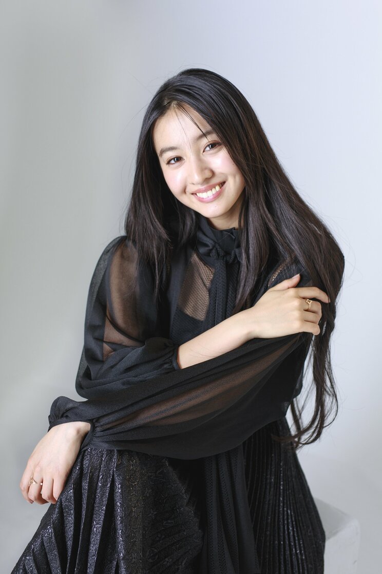 「体のホクロがコンプレックスだった」Kōki,が語る幼少期の悩み…「あまり人に見られたことはないですが（笑）」主演映画『女神降臨』で披露した顔とは_8